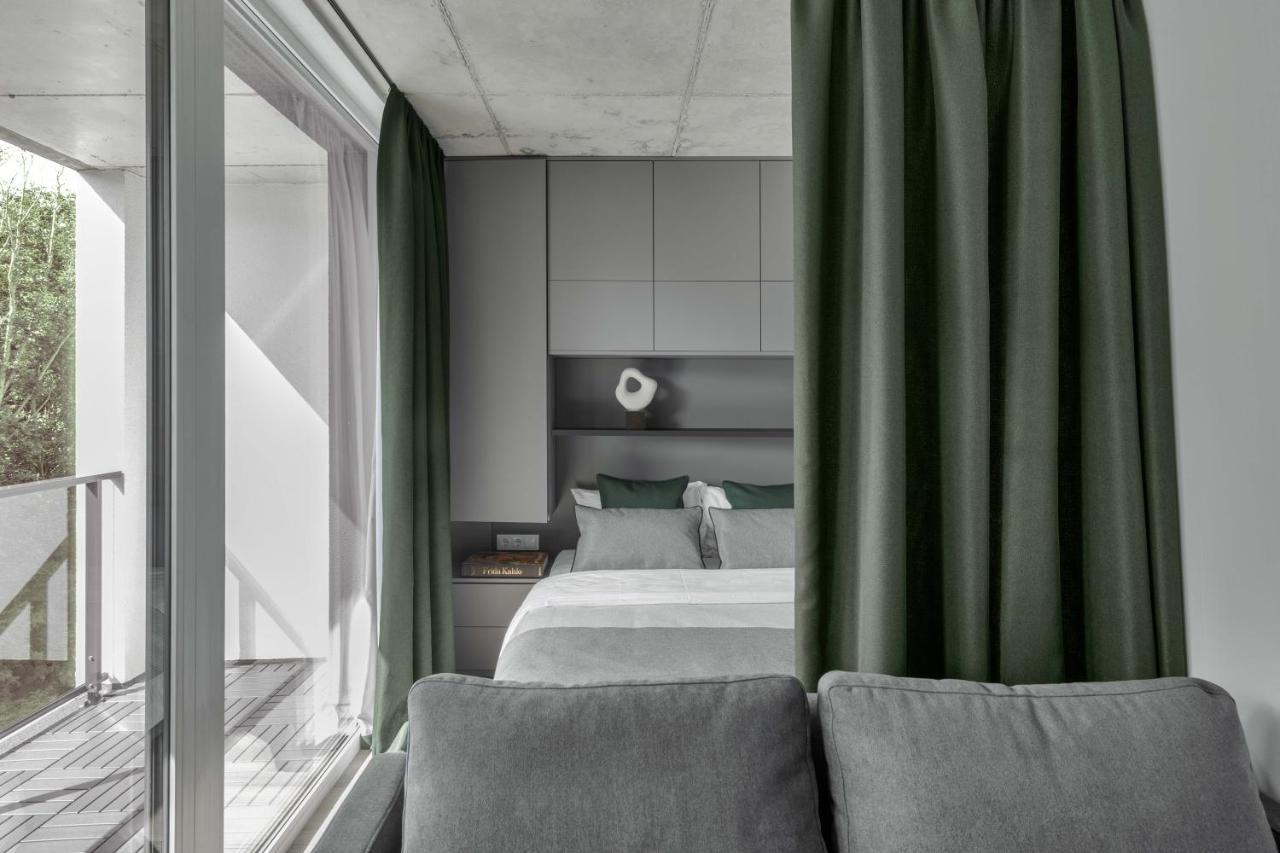 Urban Jungle Apartments By Reside Baltic Vilnius Exterior photo